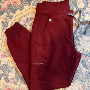 Figs S Zamora Jogger Burgundy